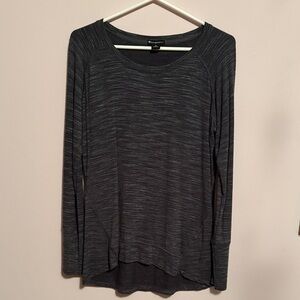 Women's Gray Long Sleeve Top